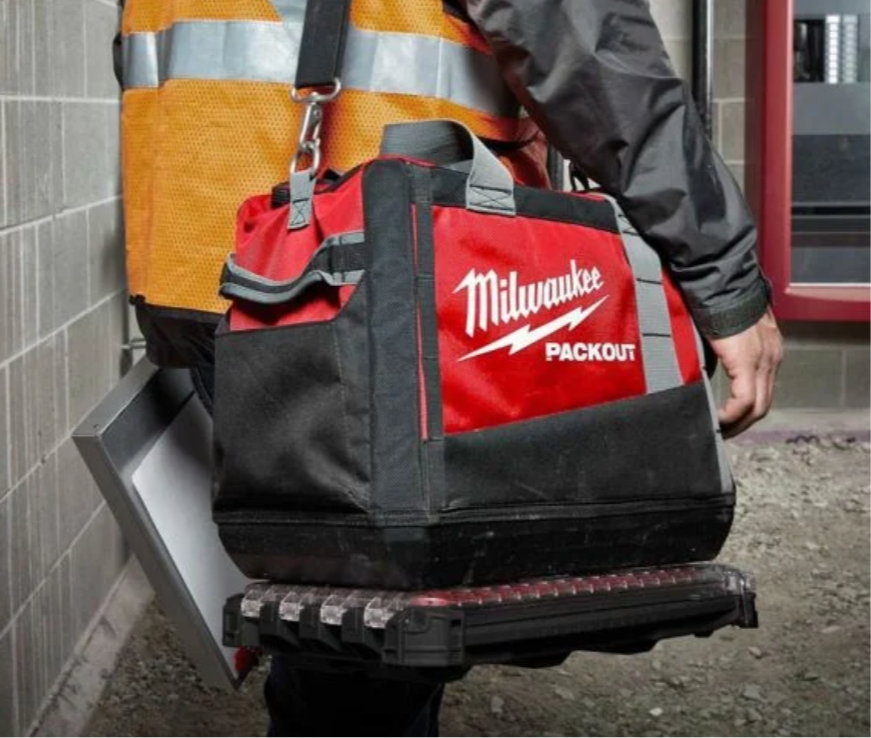 4) Milwaukee Packout Duffel Bag 38cm