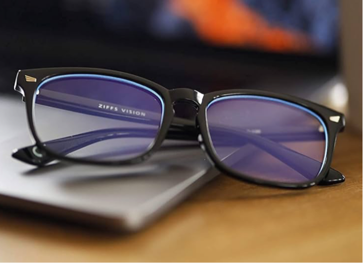 2) BLUE LIGHT BLOCKING GLASSES - Magnetic case & Accessories (Helps with Sleep after TikTok)